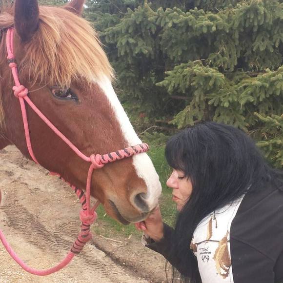 Meet your Posher, Lisa - Picture 1 of 1